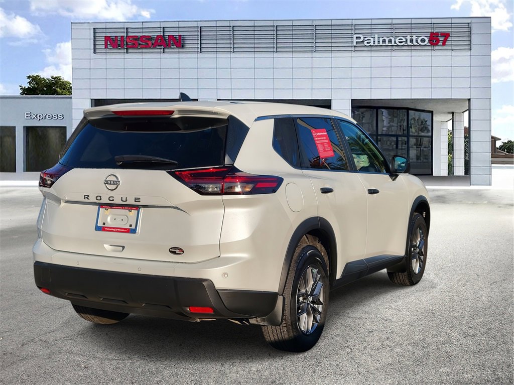 Certified 2025 Nissan Rogue S image 6
