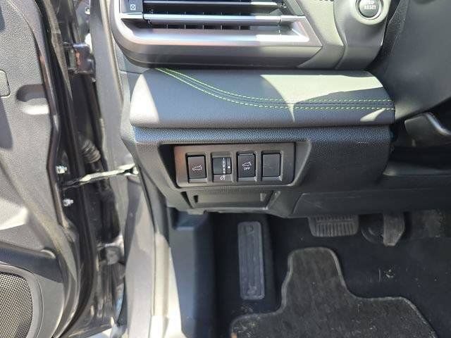 Used 2025 Subaru Outback Onyx Edition AWD/4WD image 33