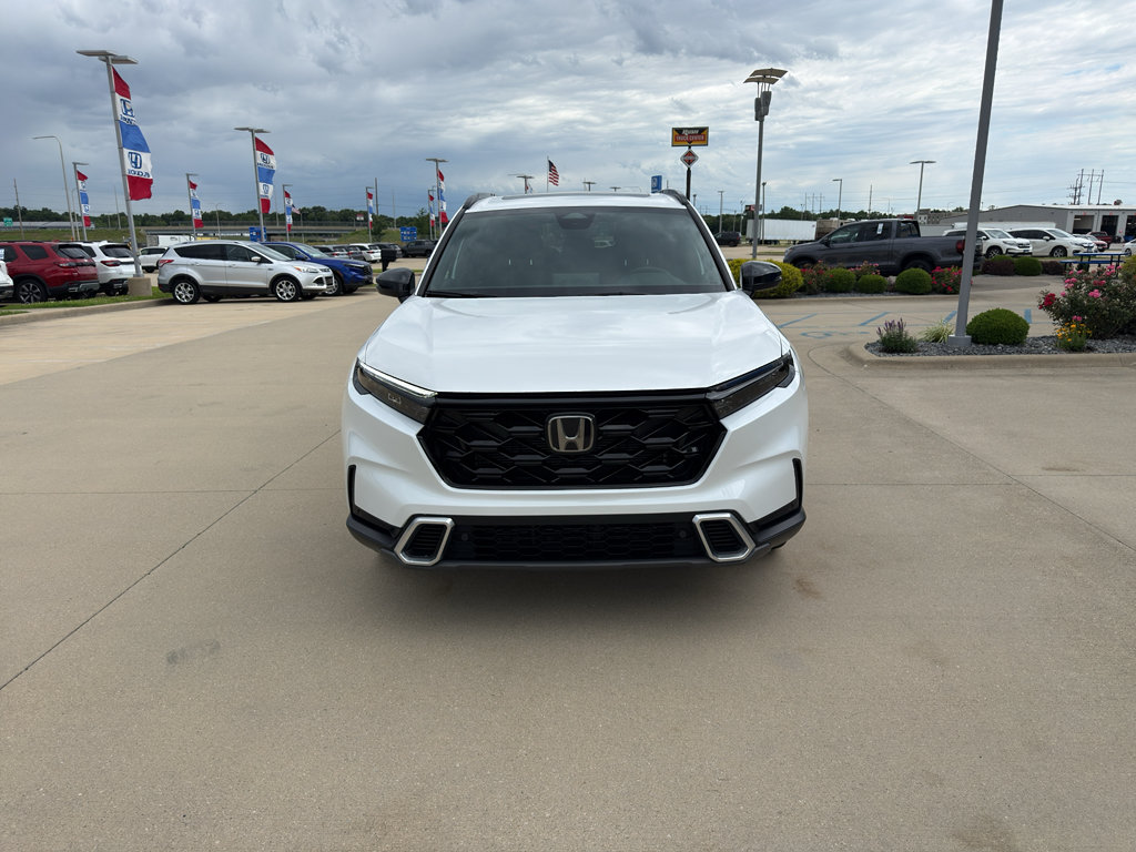 Used 2025 Honda CR-V Sport Touring image 2