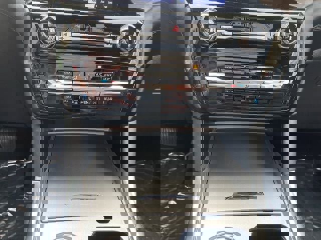 Certified 2024 Ford Explorer Platinum w/ Technology Package image 35