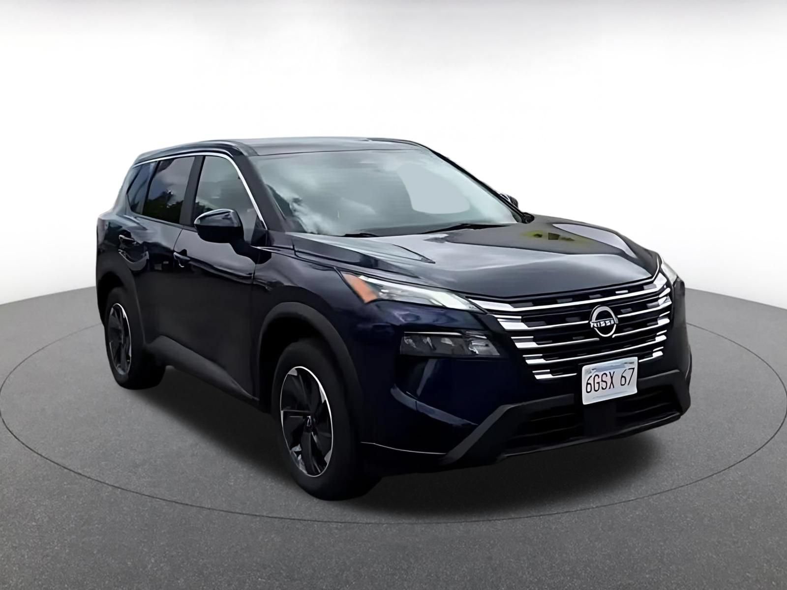 Used 2025 Nissan Rogue SV AWD/4WD image 3
