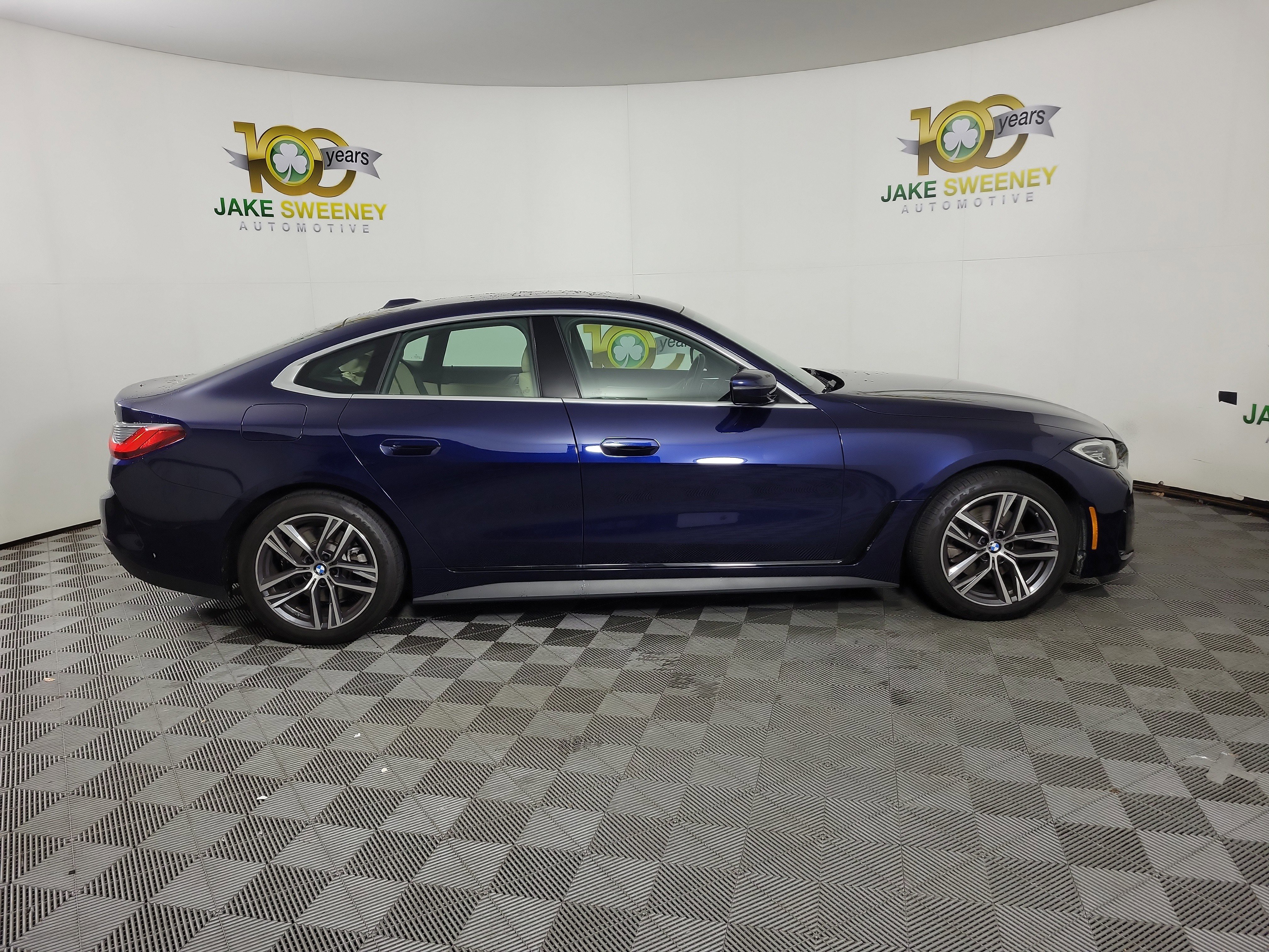 Certified 2024 BMW 430i Gran Coupe xDrive w/ Premium Package AWD/4WD image 4