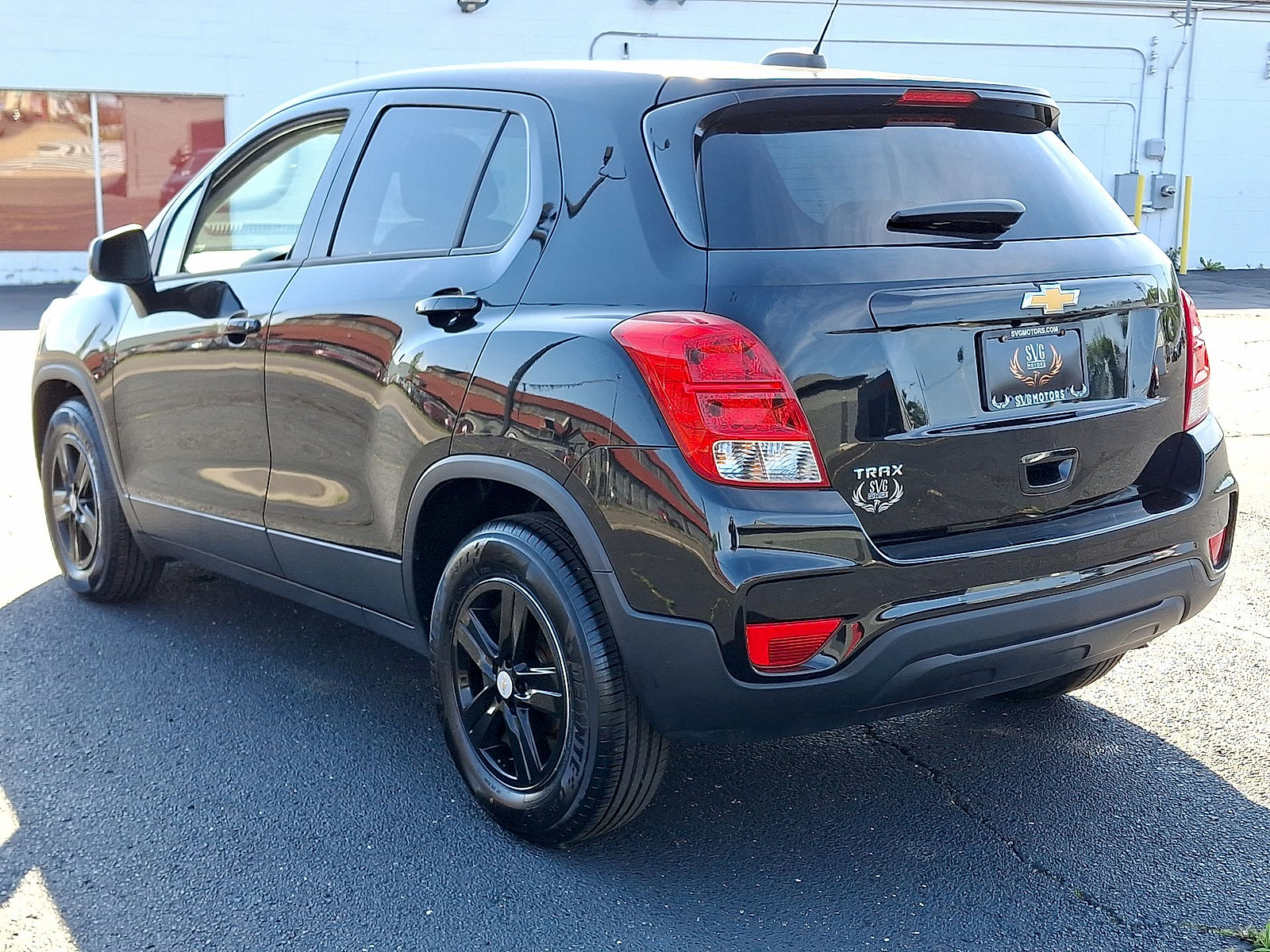 Used 2020 Chevrolet Trax LS w/ Tint and Cruise Package FWD image 21