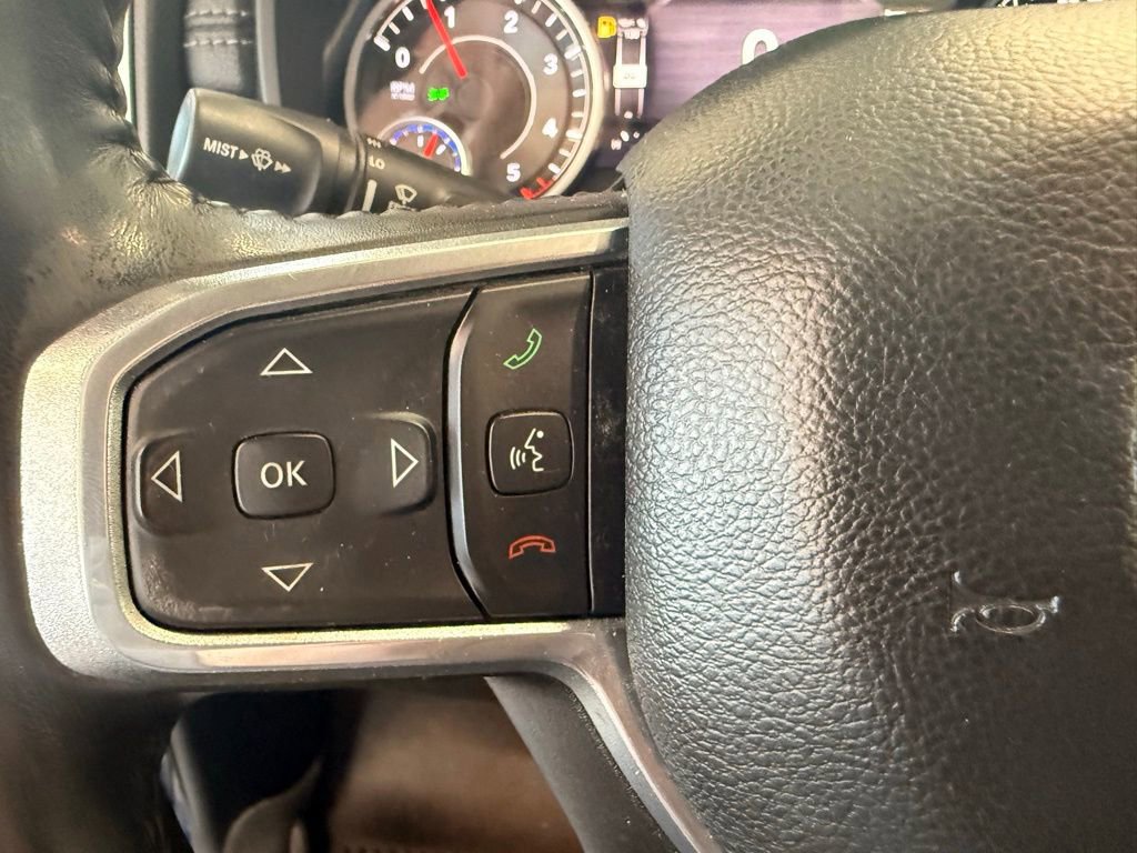 Used 2022 RAM 1500 Laramie AWD/4WD image 25