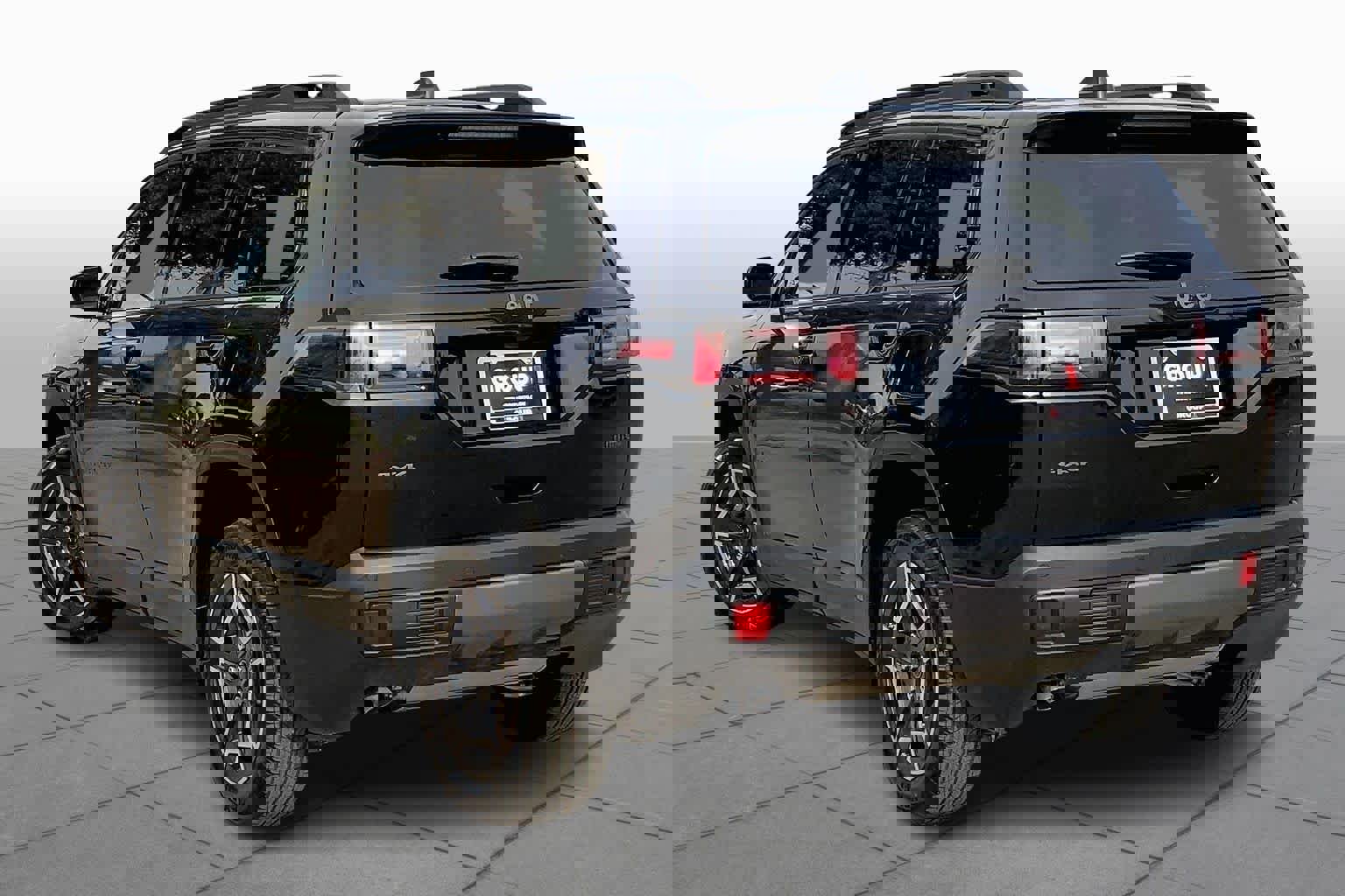 New 2026 Jeep Cherokee Limited image 12