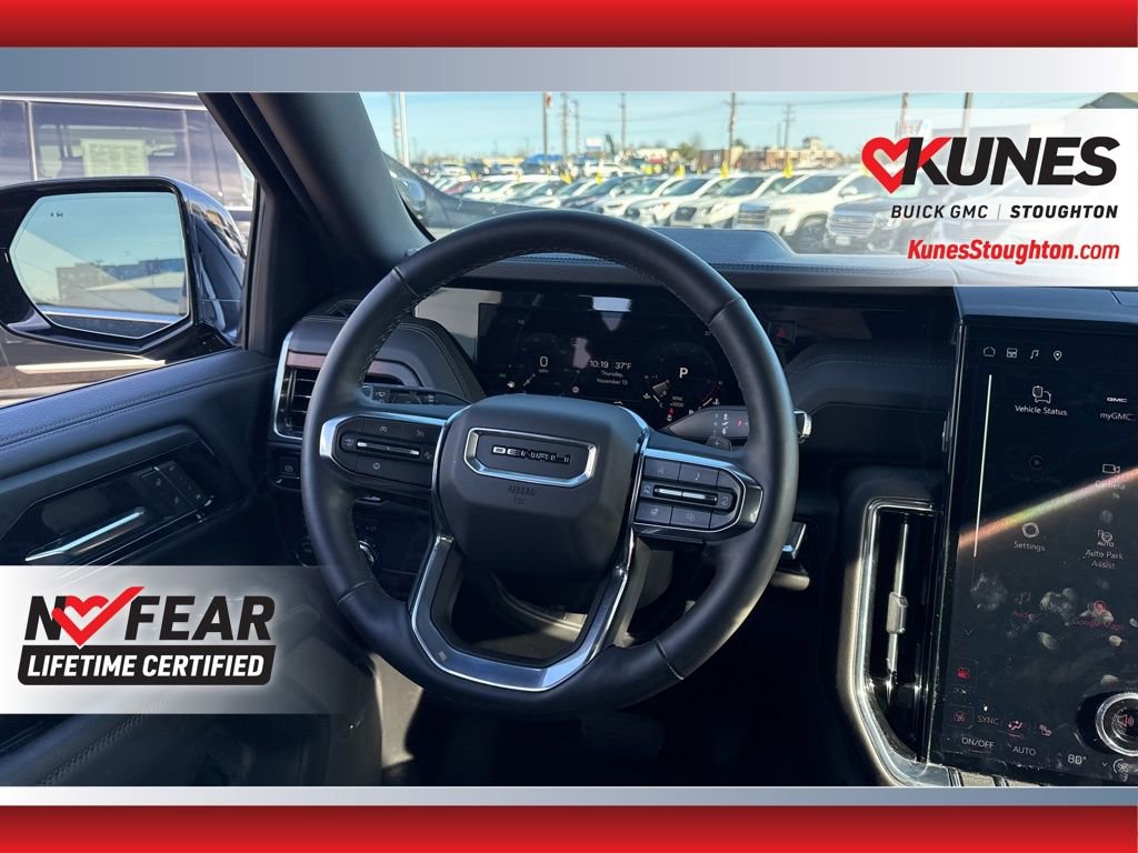 Used 2025 GMC Yukon XL Denali image 40