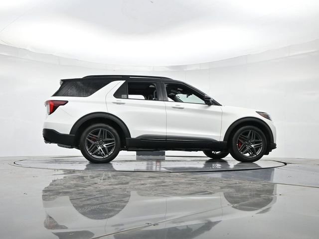 New 2025 Ford Explorer ST w/ Sun And Sound Package image 35