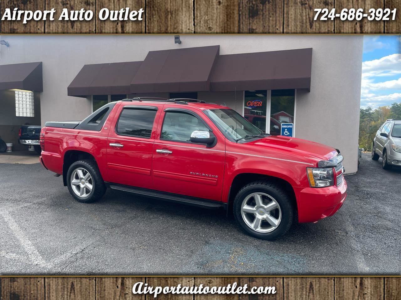 Used 2012 Chevrolet Avalanche LT w/ All-Star Edition AWD/4WD image 1