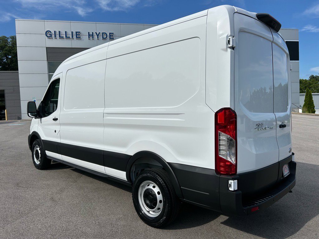 New 2025 Ford Transit 250 148 Medium Roof image 8