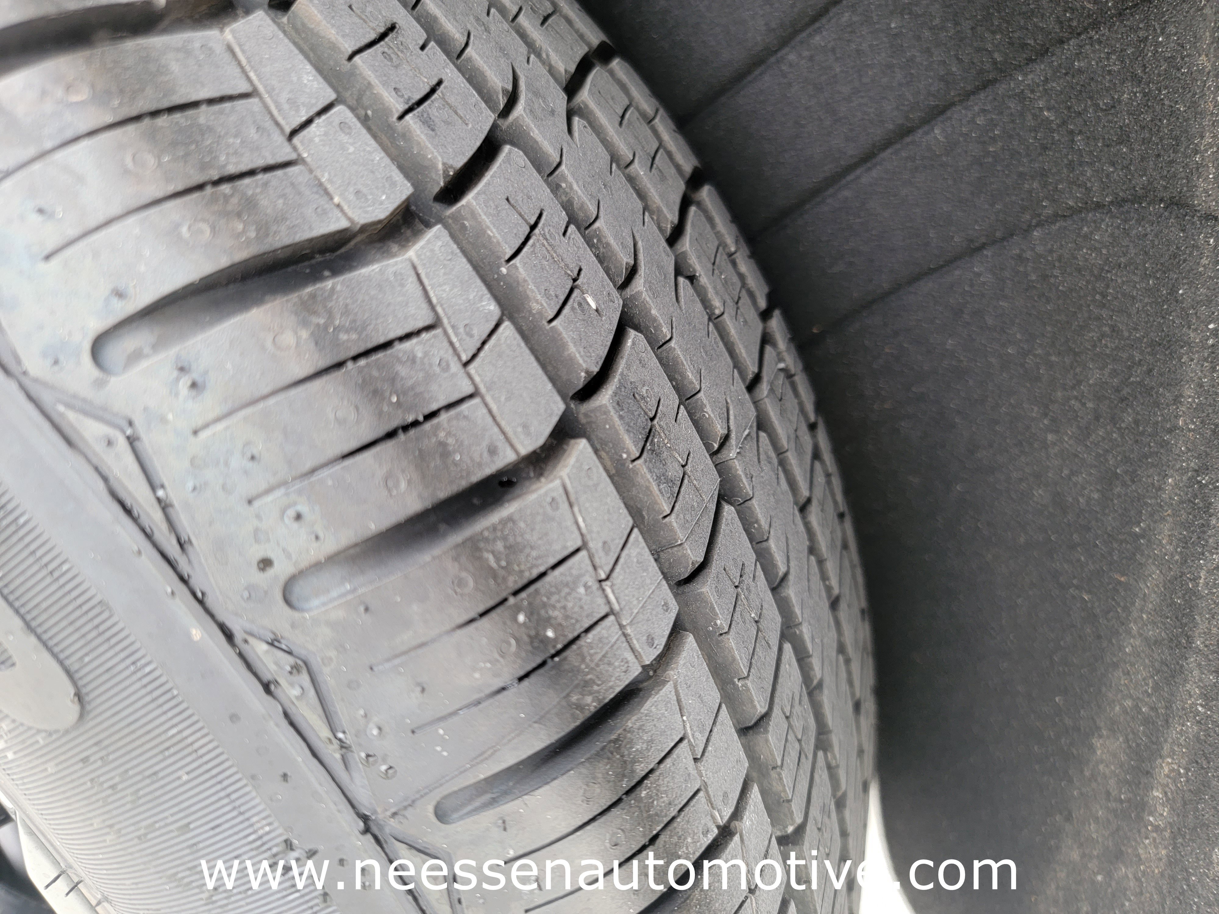 Used 2022 Hyundai Santa Fe XRT image 32