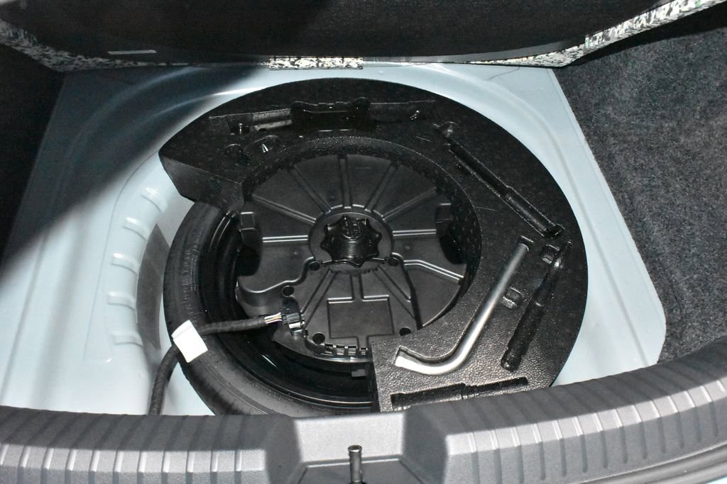 Used 2026 Volkswagen Jetta SEL image 30