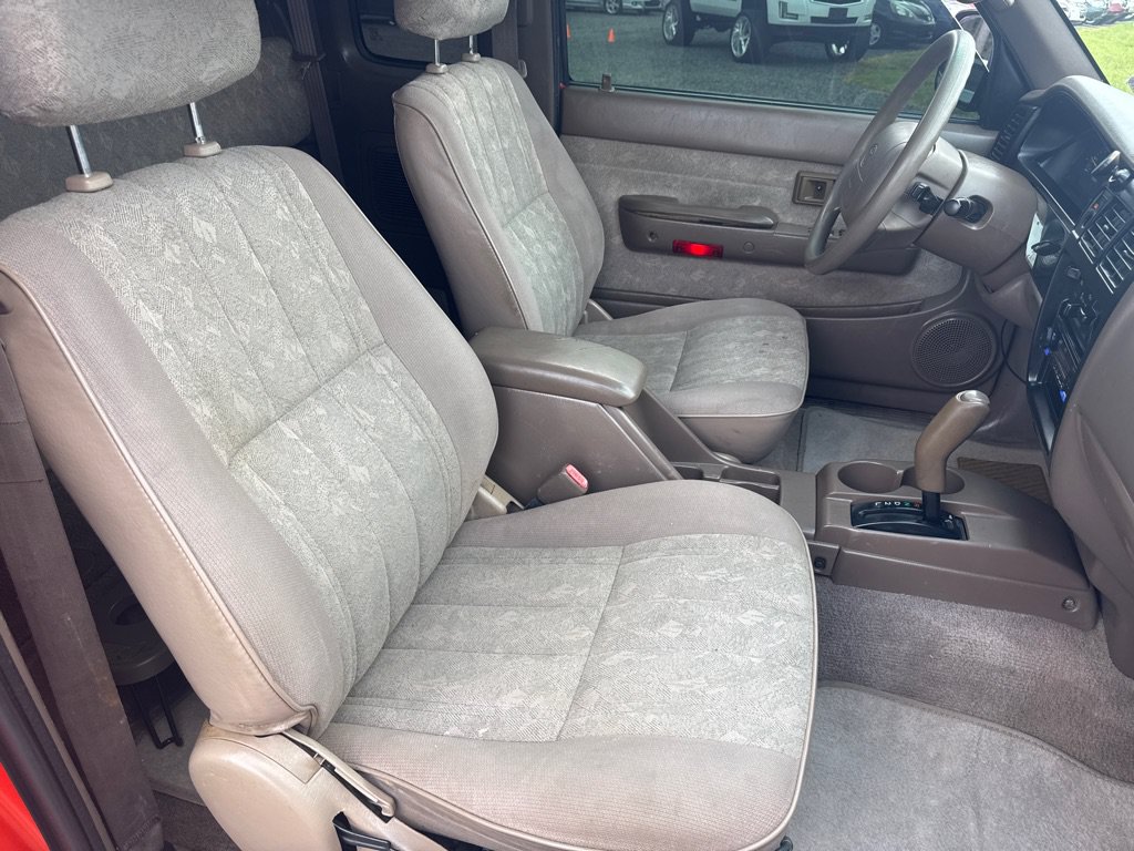Used 2000 Toyota Tacoma PreRunner RWD image 27