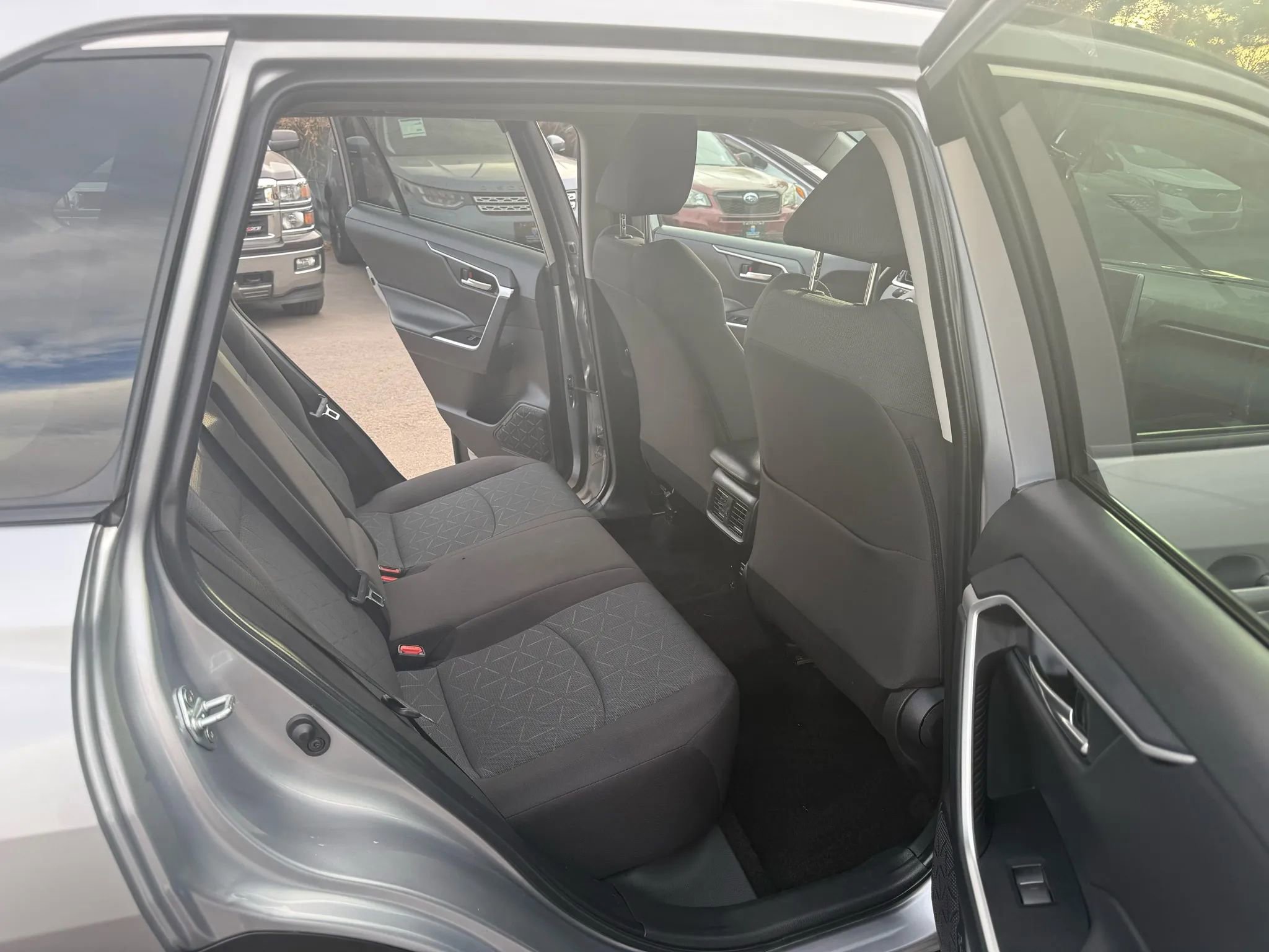 Used 2024 Toyota RAV4 XLE image 17