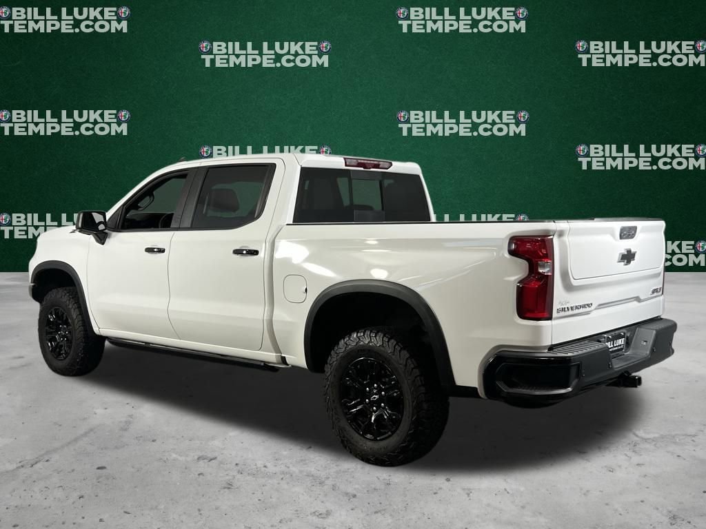 Used 2022 Chevrolet Silverado 1500 ZR2 w/ Technology Package image 7