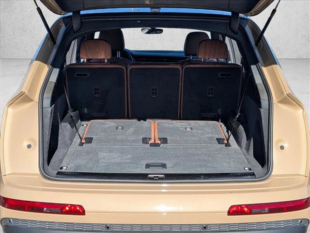 Certified 2025 Audi Q7 2.0T Premium Plus w/ Premium Plus Package image 6