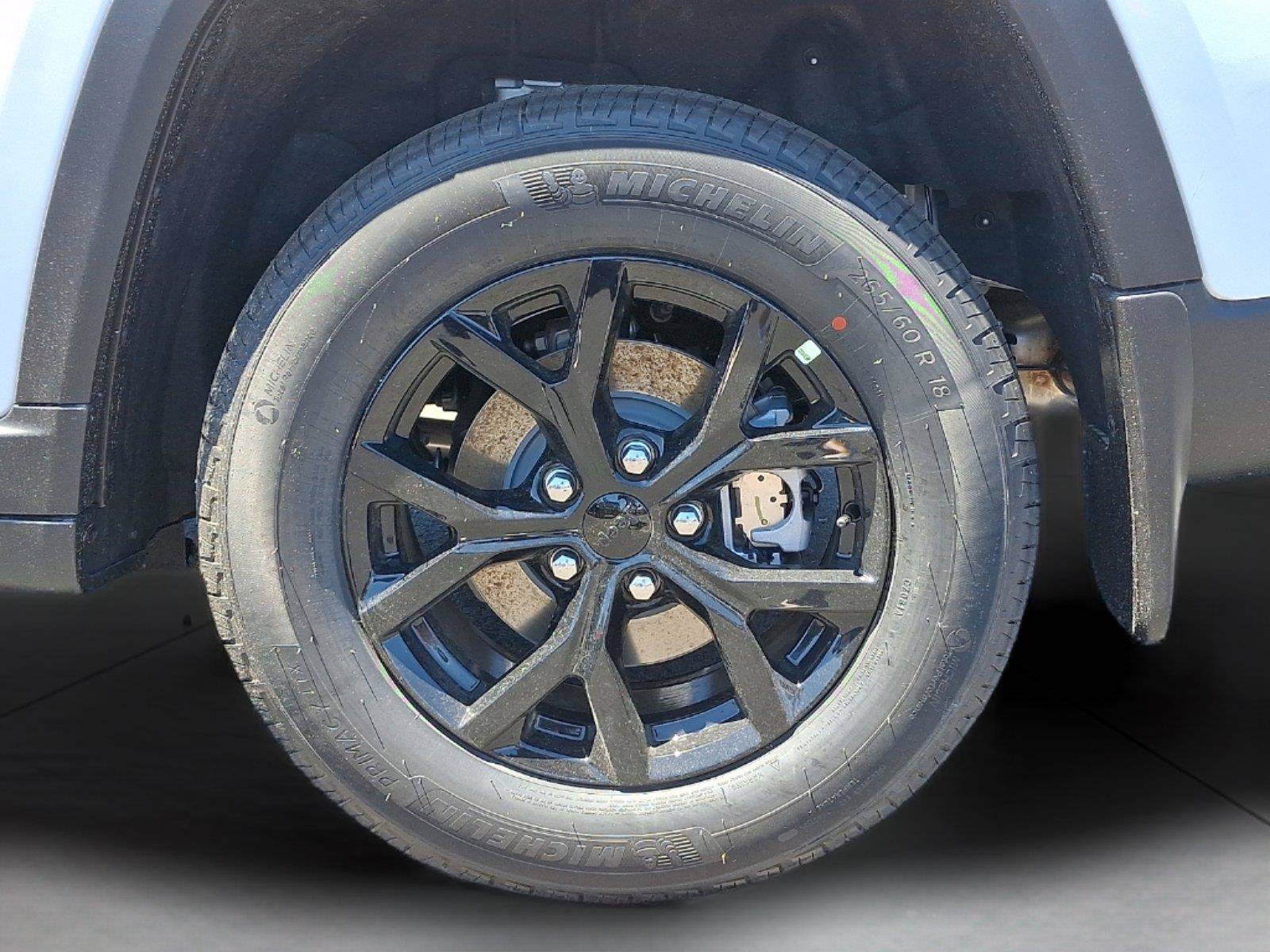 New 2026 Jeep Grand Cherokee Altitude AWD/4WD image 5