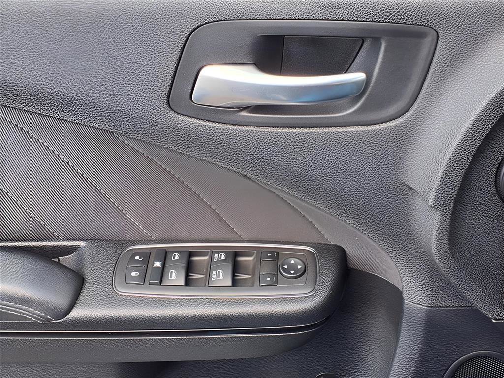 Used 2022 Dodge Charger GT w/ Blacktop Package image 14
