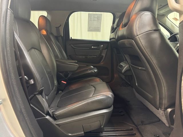 Used 2013 GMC Acadia SLT image 32