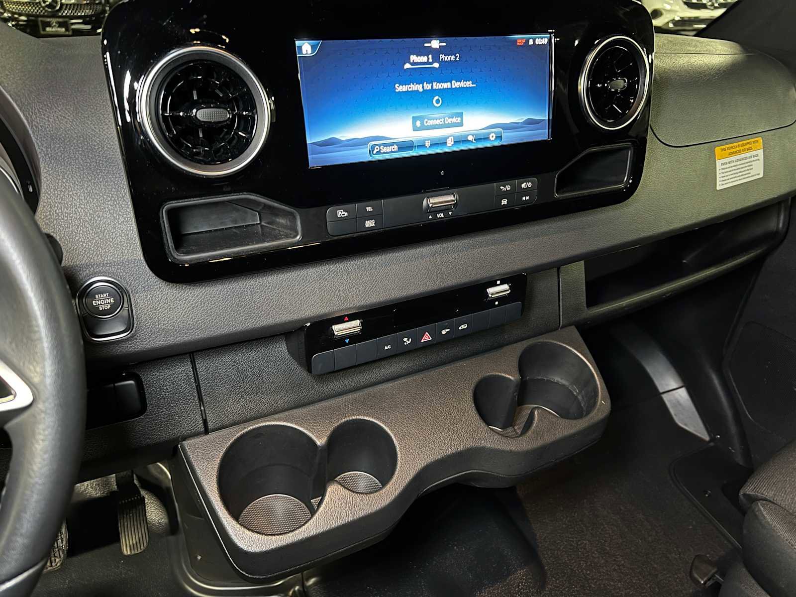 Used 2025 Mercedes-Benz Sprinter 2500 image 30