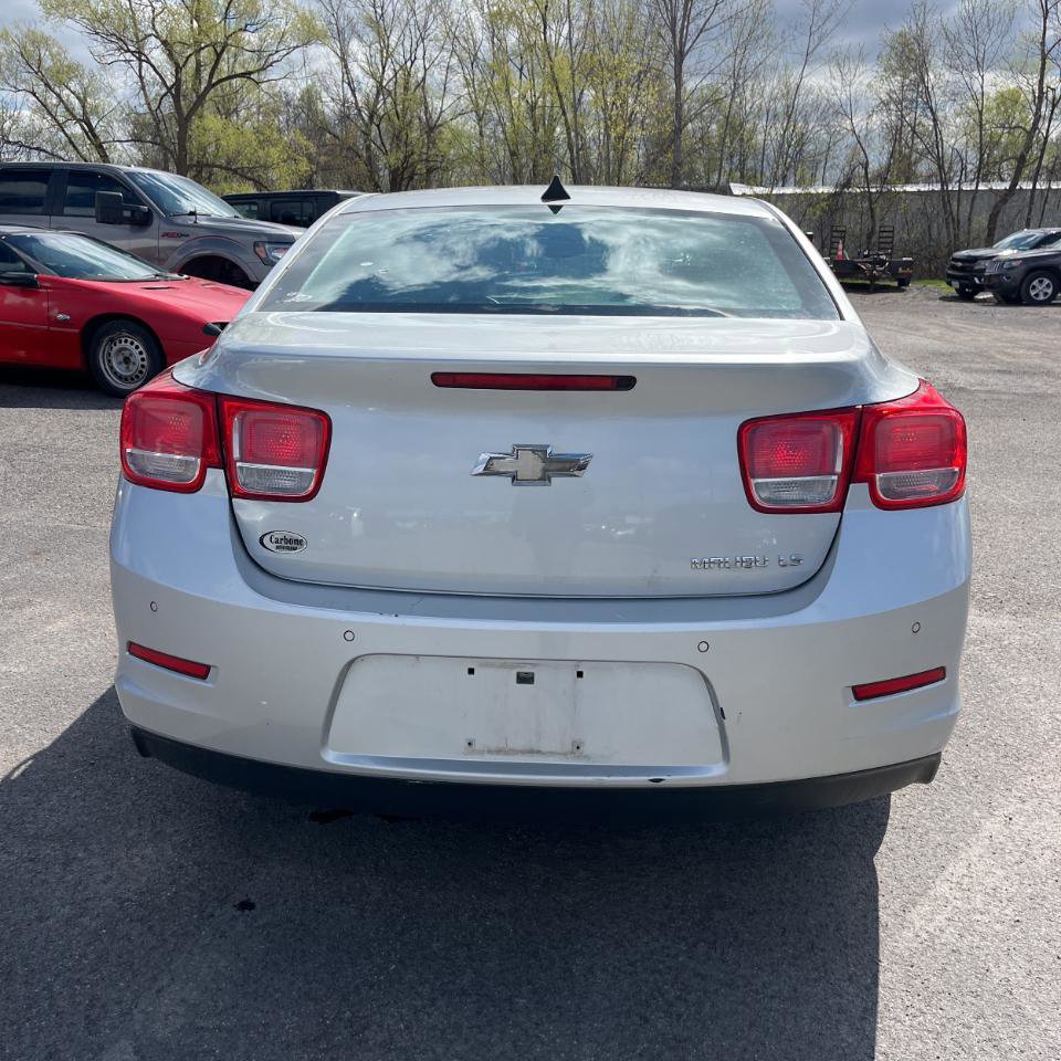 Used 2014 Chevrolet Malibu LS w/ Protection Package FWD image 8