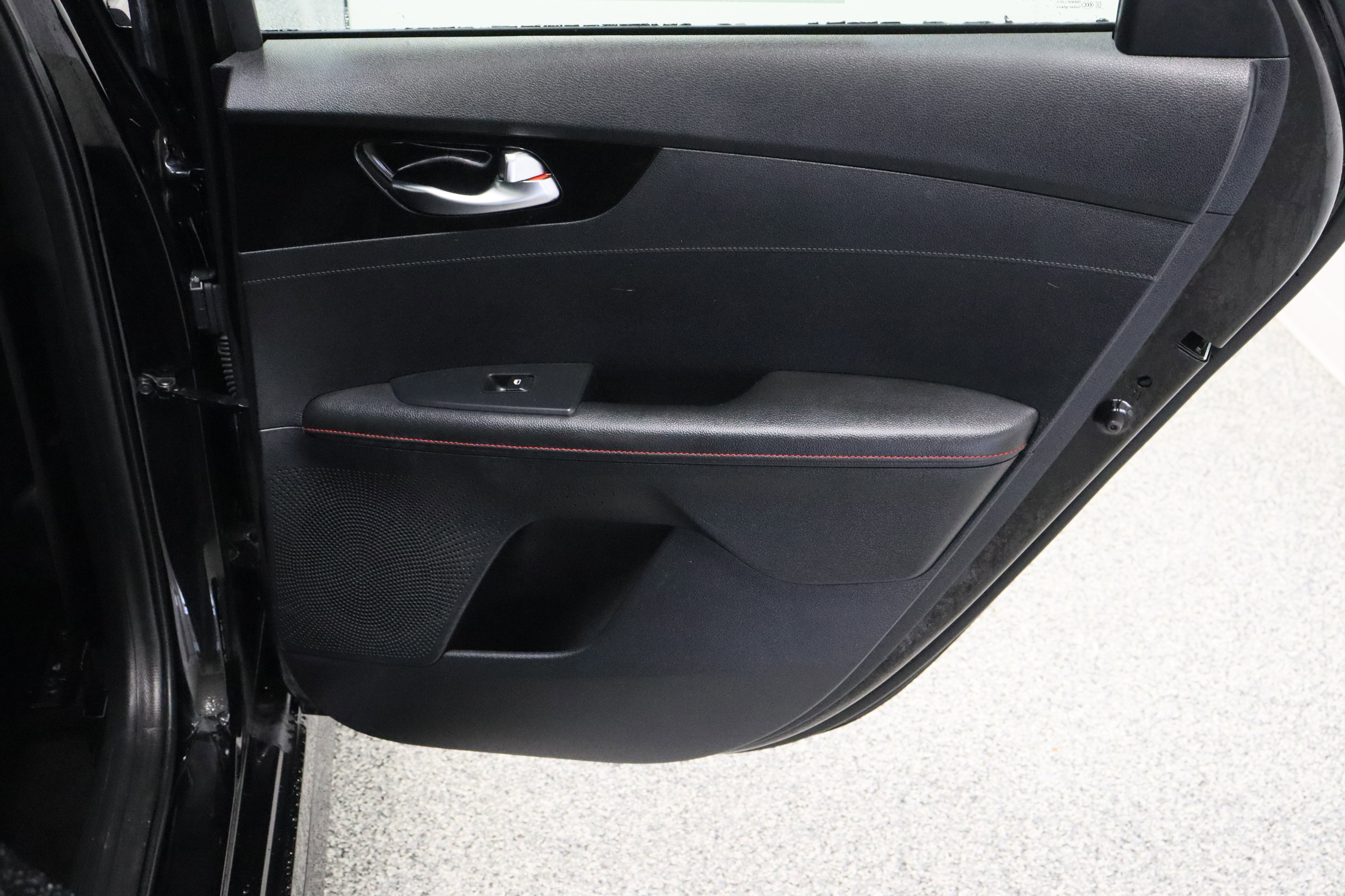 Used 2020 Kia Forte GT FWD image 30