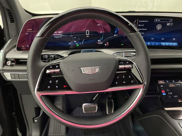 New 2026 Cadillac Vistiq Luxury w/ LPO, Floor Liner Package image 21