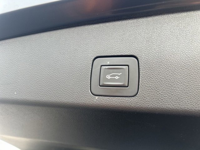 Used 2024 Buick Encore GX Sport Touring w/ Comfort Package image 18