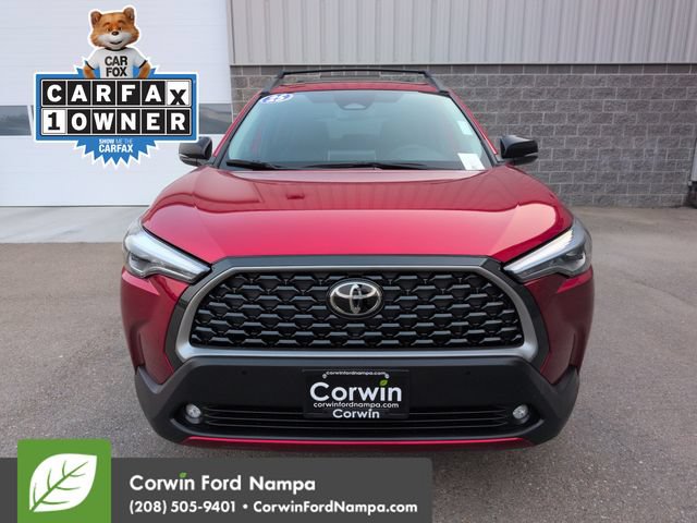 Used 2025 Toyota Corolla Cross XLE AWD/4WD image 8