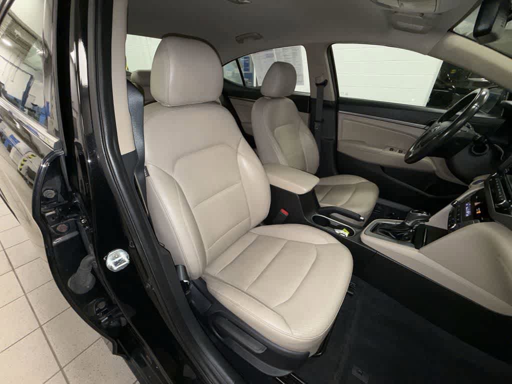 Used 2018 Hyundai Elantra Limited FWD image 15