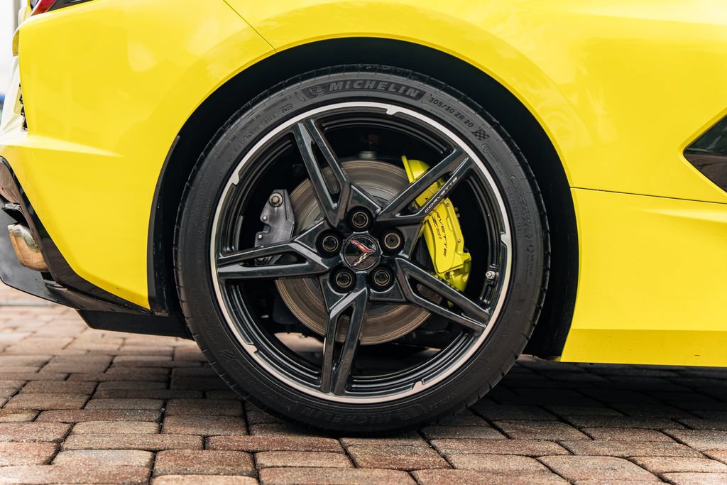 Used 2023 Chevrolet Corvette Stingray Preferred Conv w/ Z51 Performance Package RWD image 14