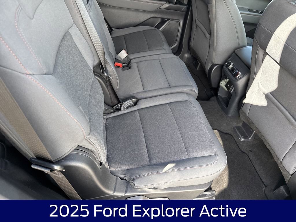 Used 2025 Ford Explorer Active image 14