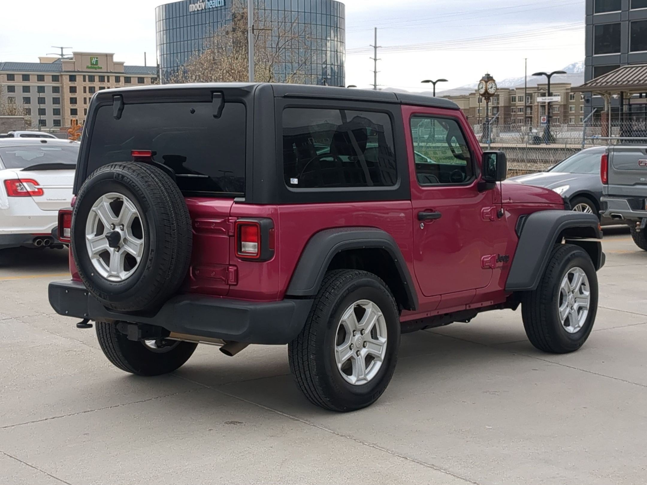 Used 2021 Jeep Wrangler Sport w/ Technology Group image 6