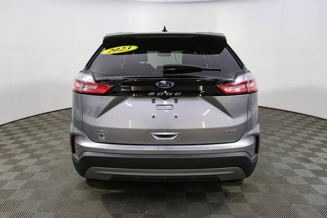 Used 2023 Ford Edge SEL w/ Convenience Package image 8