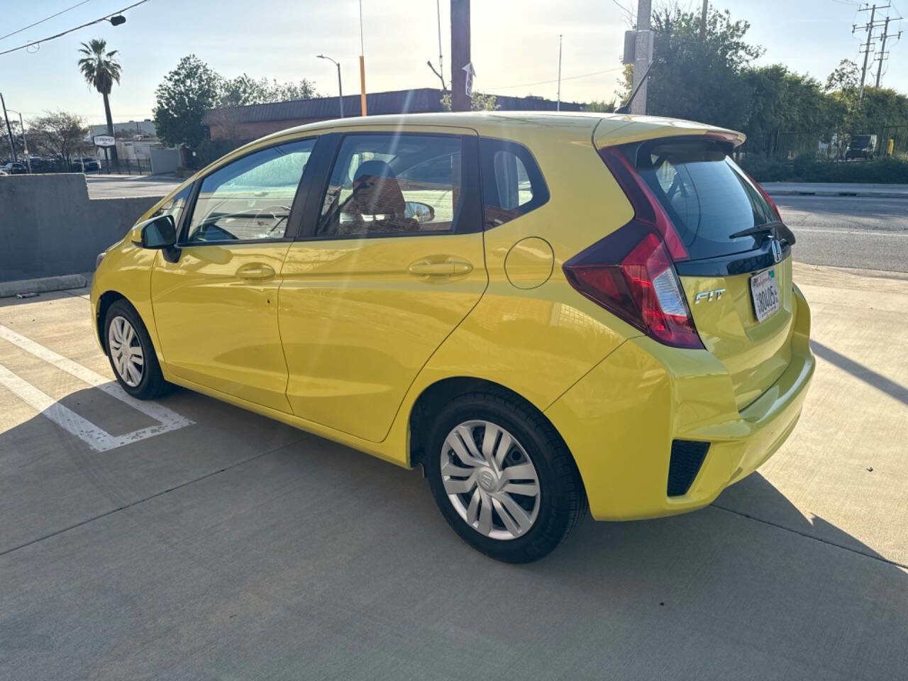 Used 2016 Honda Fit LX image 3