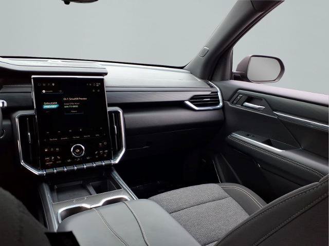 Used 2026 GMC Acadia Elevation FWD image 8