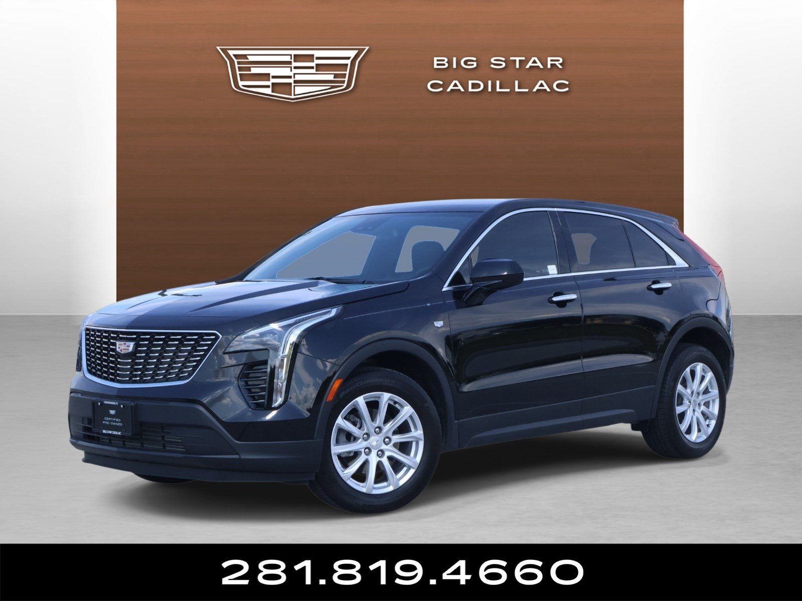 Used 2023 Cadillac XT4 Luxury w/ Cold Weather Package FWD image 1