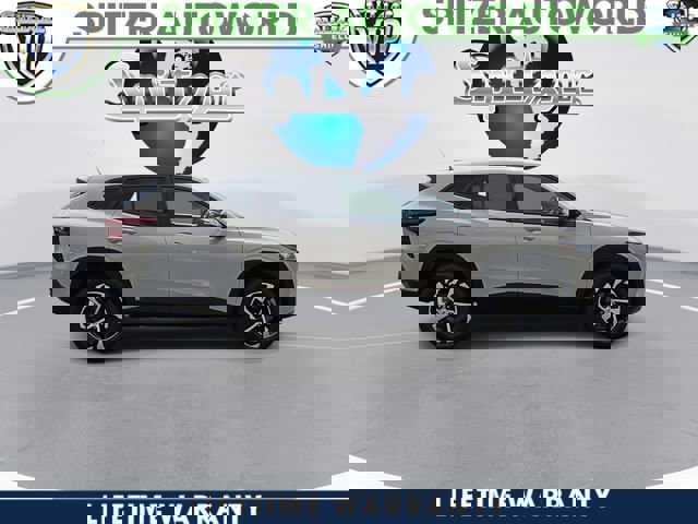 New 2026 Chevrolet Trax RS w/ Sunroof Package image 9