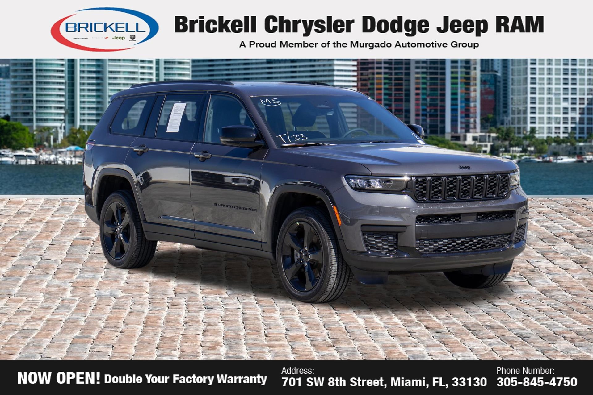 Used 2025 Jeep Grand Cherokee L Altitude AWD/4WD image 3