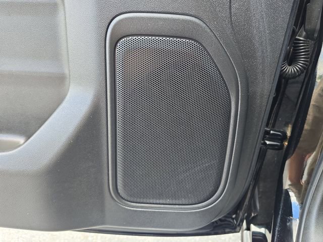 Certified 2020 Chevrolet Silverado 1500 Custom Trail Boss w/ Custom Convenience Package image 17