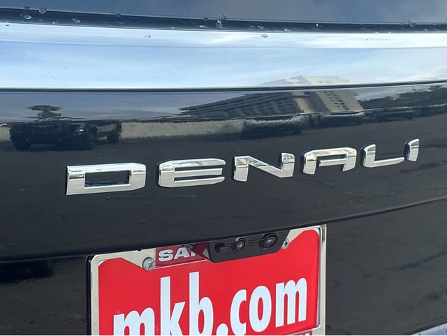 New 2026 GMC Yukon XL Denali w/ Denali Reserve Package image 15