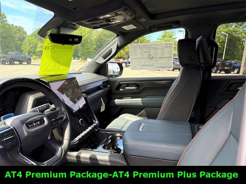 New 2025 GMC Yukon XL AT4 w/ AT4 Premium Plus Package image 18