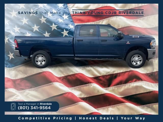 Used 2024 RAM 3500 Tradesman w/ Chrome Appearance Group image 2