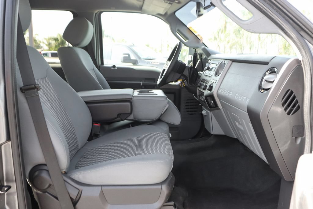 Used 2012 Ford F350 XLT w/ XLT Interior Pkg AWD/4WD image 36