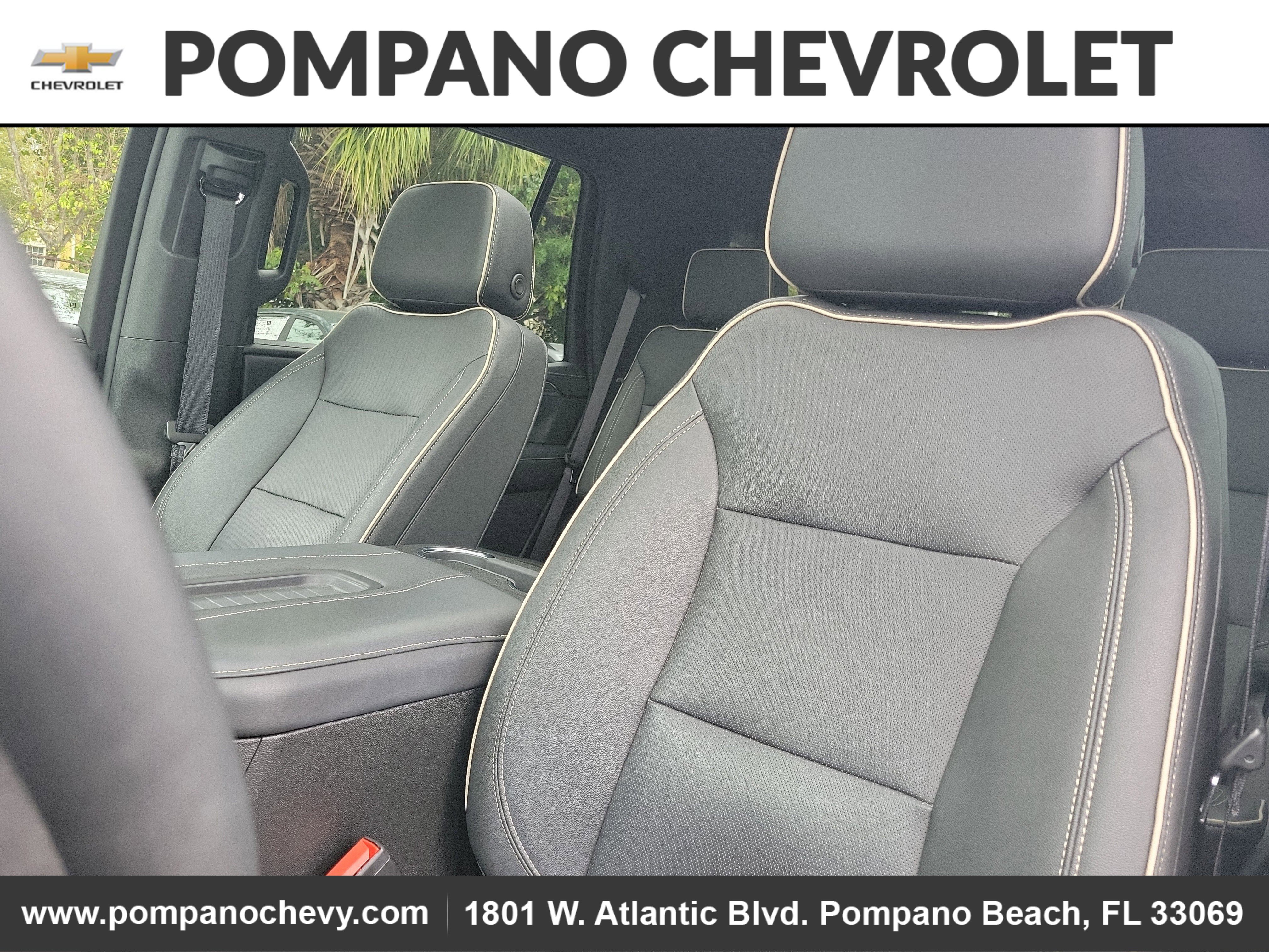 Used 2023 GMC Yukon SLT w/ SLT Premium Package image 27