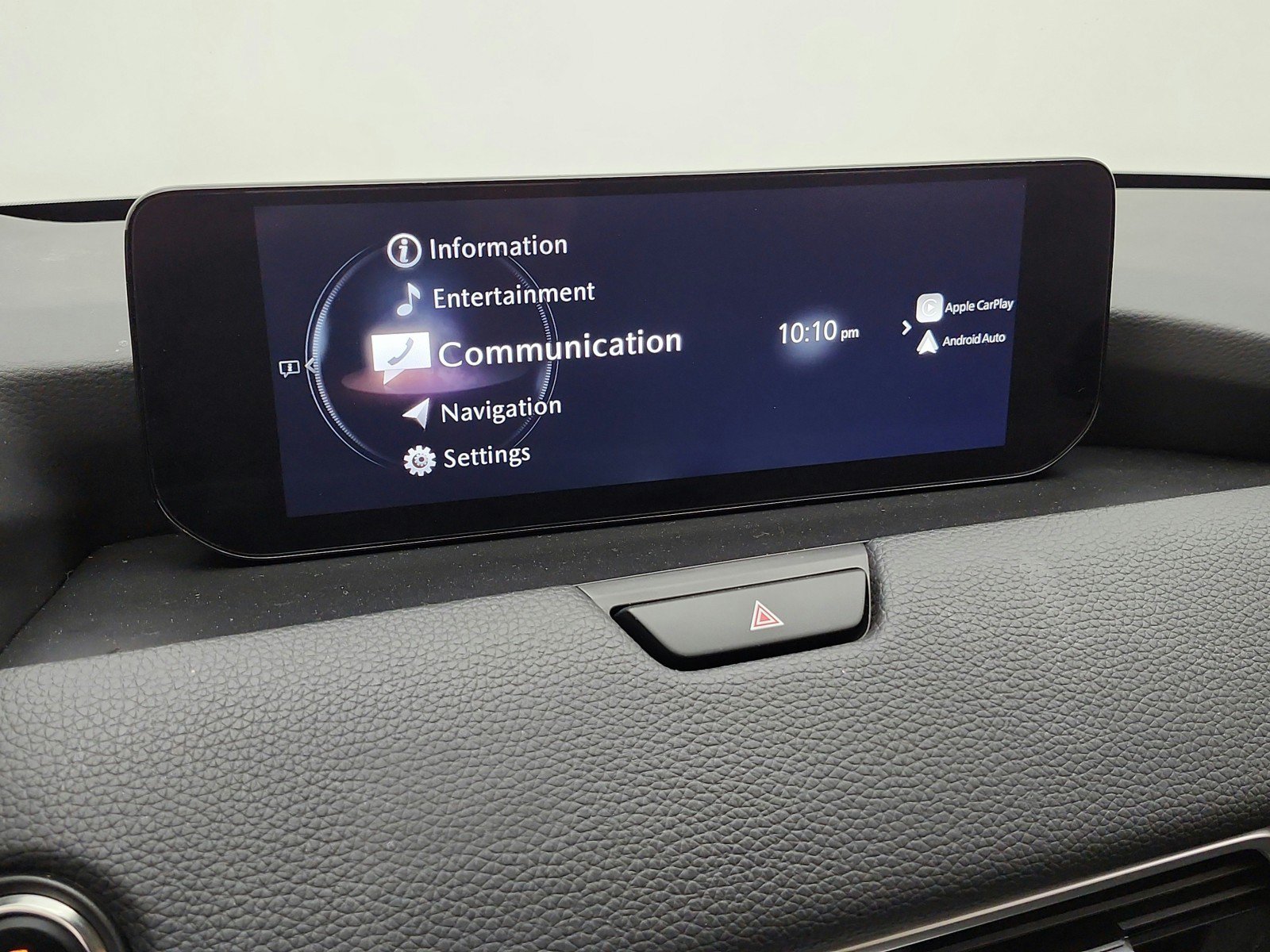Used 2024 MAZDA CX-90 Plug-In Hybrid w/ Preferred AWD/4WD image 10