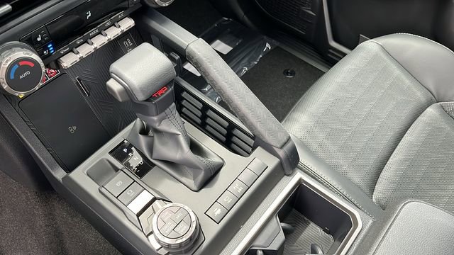 New 2026 Toyota 4Runner TRD Off-Road Premium AWD/4WD image 14