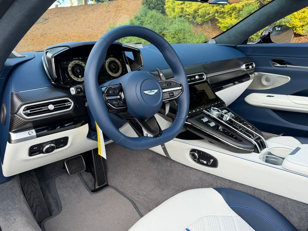 New 2026 Aston Martin V8 Vantage S RWD image 4