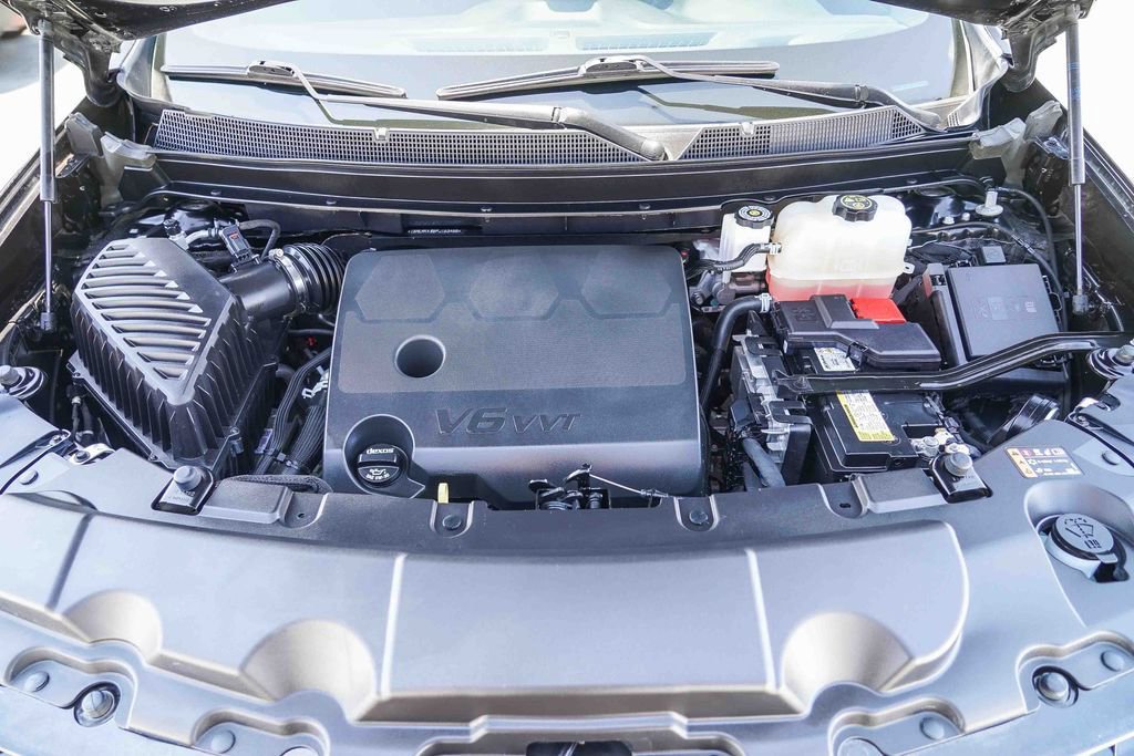 Used 2023 Chevrolet Traverse Premier image 29