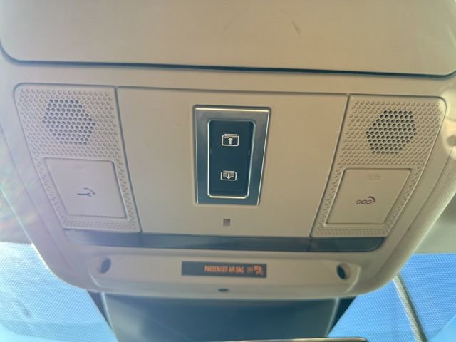 Used 2020 Land Rover Range Rover Evoque S image 29