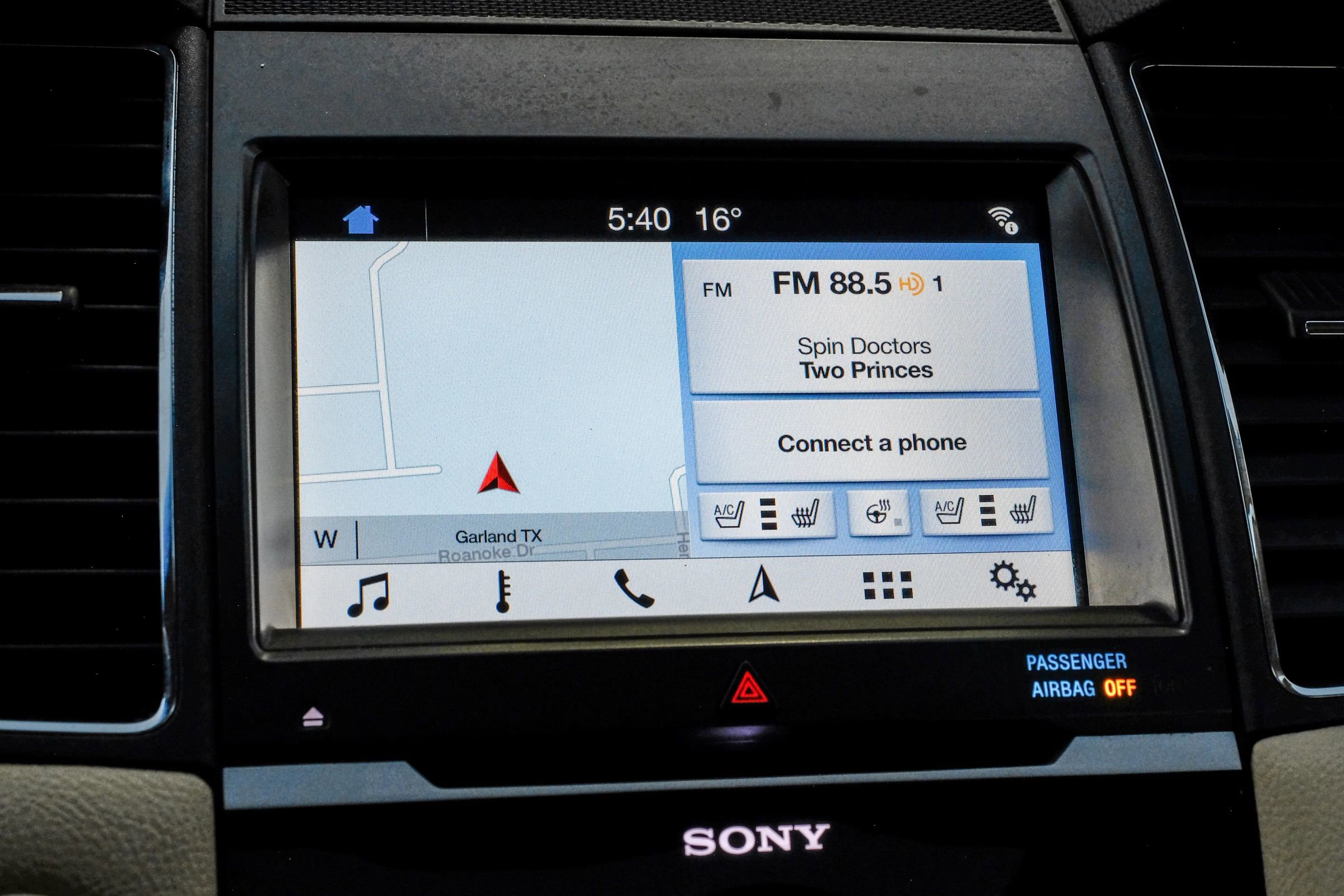 Used 2019 Ford Taurus Limited image 36